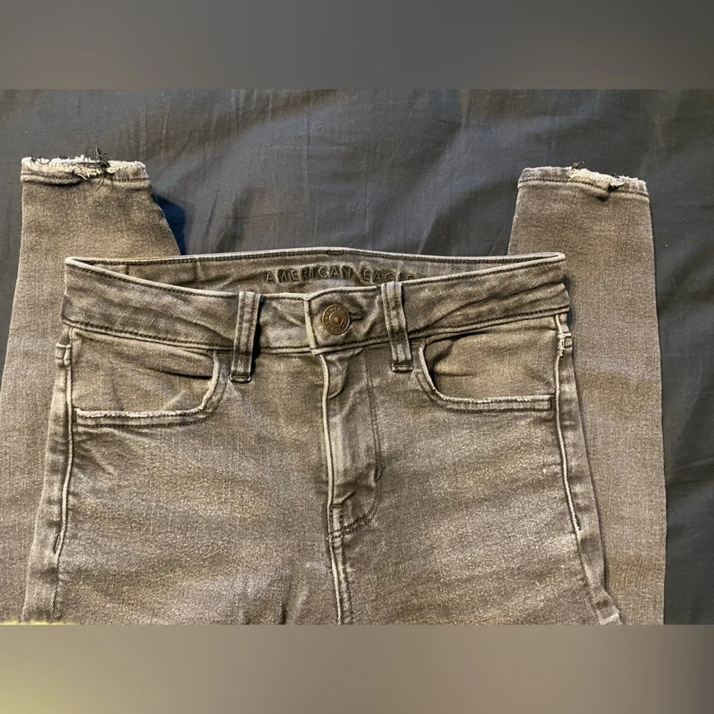 American Eagle Skinny Jeans - Picture 5 of 8